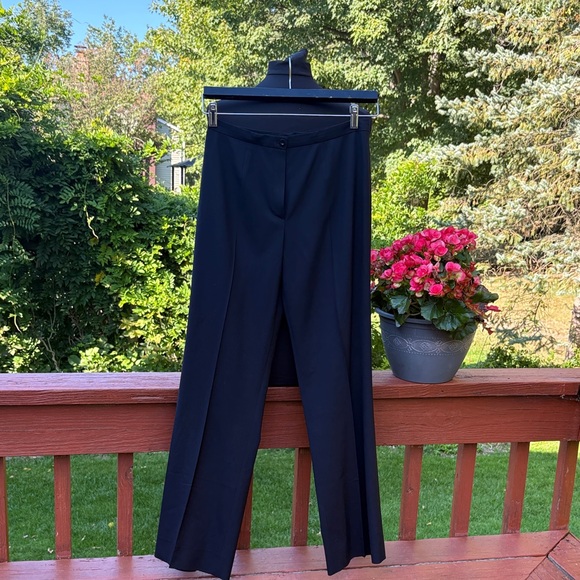 Escada Classic Black Women's Trousers-Excellent Condition - Picture 1 of 9